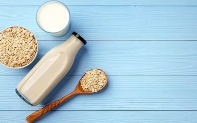 Oat Milk vs. Soy Milk: Which Is More Environmentally Friendly?