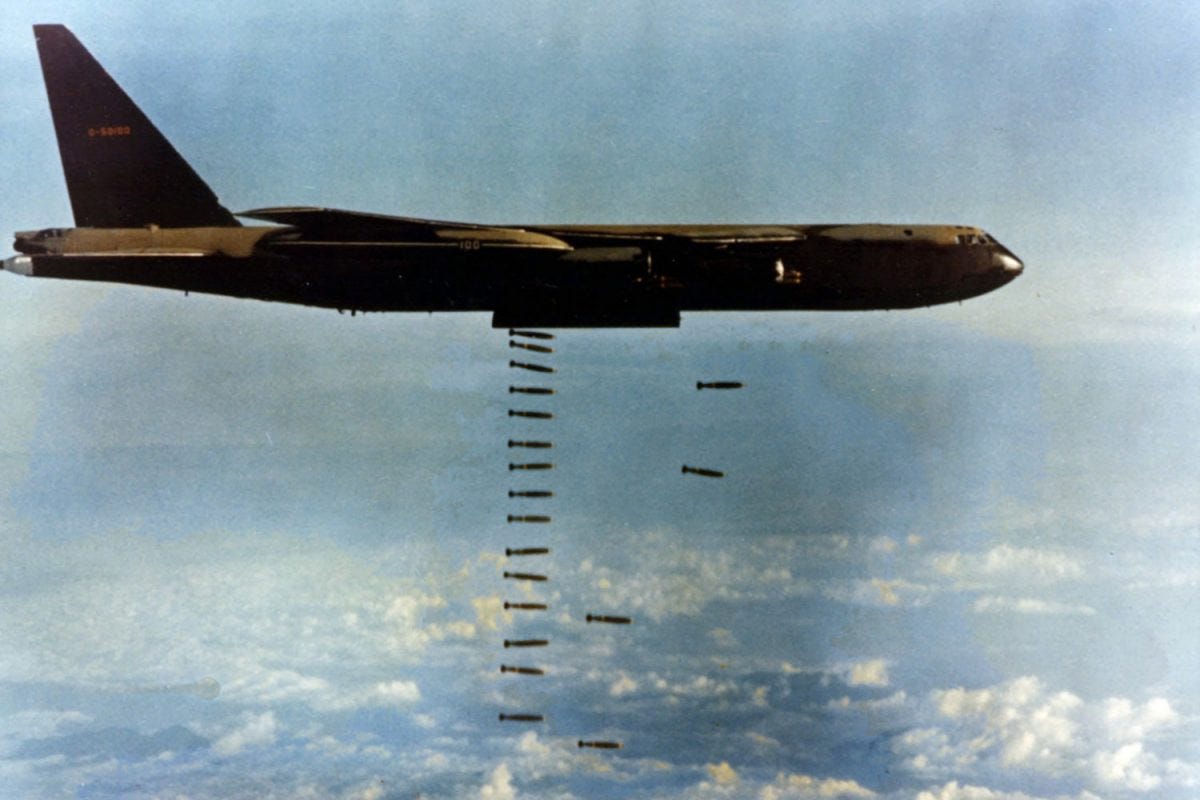 Operation Arc Light: when the iconic B-52 Stratofortress earned the nickname "BUFF" Operation Arc Light: when the iconic B-52 Stratofortress earned the nickname "BUFF"