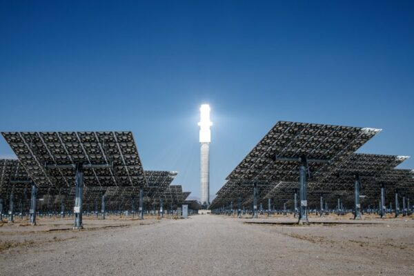 From molten salt to liquid air: clean energy’s weird storage revolution