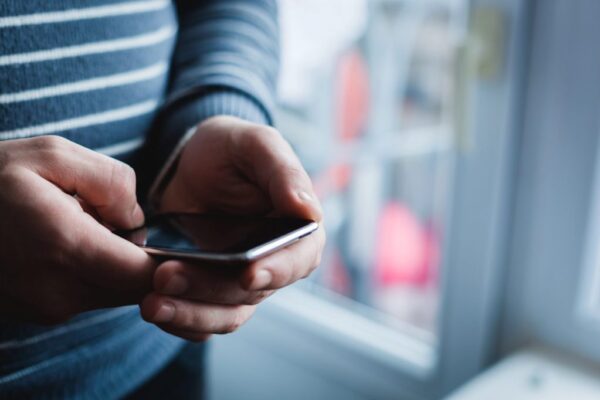 Digital decluttering tips that work without clearing your whole schedule