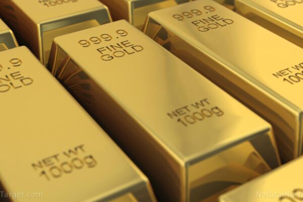 Gold’s worst quarter in 13 years tests the safe-haven trade