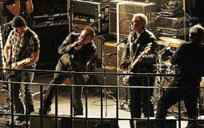 U2 – Beautiful Day (U2 At The BBC)