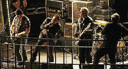 U2 – Beautiful Day (U2 At The BBC)