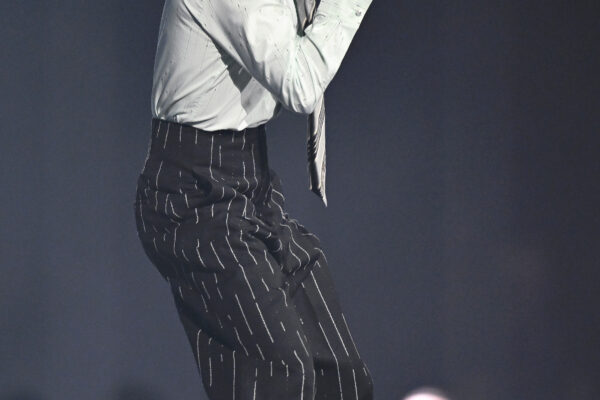 Harry Styles Decompresses With Zoë Kravitz After Final Wembley Show