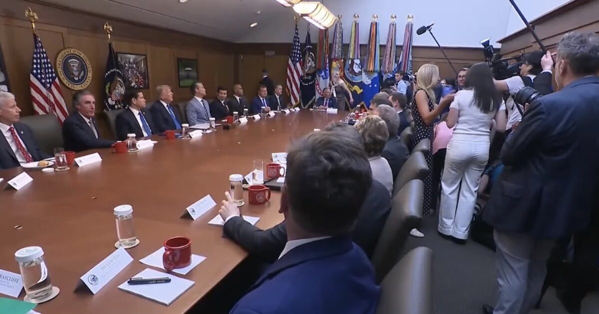 WATCH: Trump Slams Tim Walz Over Minnesota Cyber Attack Before Kicking Press Out of Cabinet Meeting – “Massive” Findings on Corruption in MN “Happening Right Now”