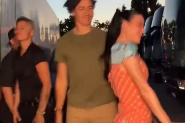 WATCH: Justin Trudeau ROASTED For Hopping Around Like an Idiot in Katy Perry’s New Music Video