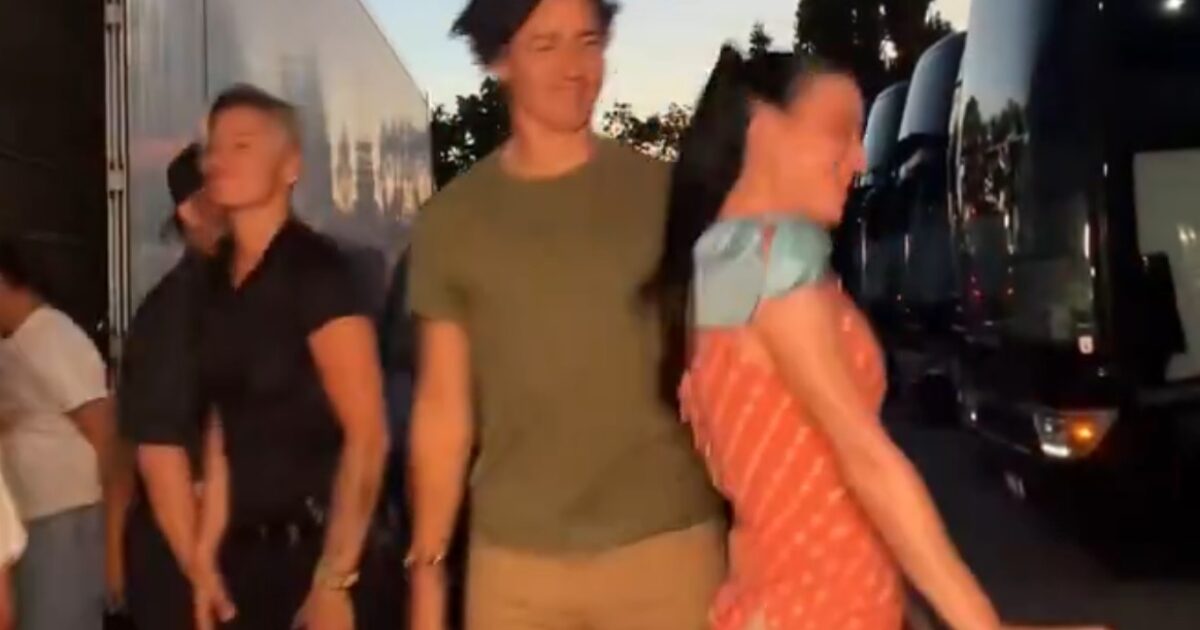 WATCH: Justin Trudeau ROASTED For Hopping Around Like an Idiot in Katy Perry’s New Music Video