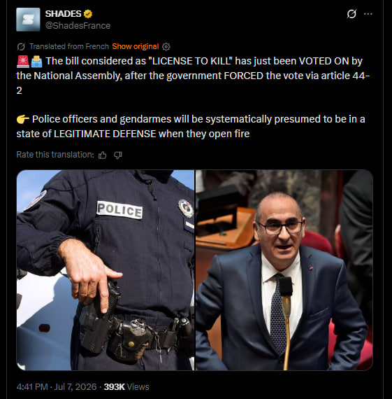 Image showing a police officer and a politician discussing the controversial "License to Kill" bill voted on by the National Assembly, highlighting issues of police defense rights.