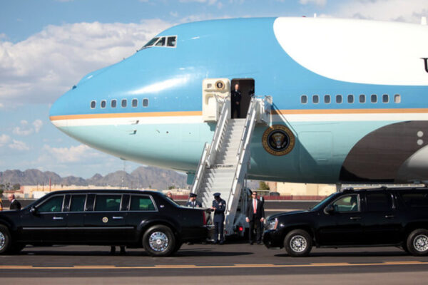 “THAT SCARES THE HELL OUT OF ME”: Clinton Nuclear Football Carrier Calls Trump’s Air Force One Decoy “BRILLIANT” — Warns Leaker Was “Highly Placed” and Should be Prosecuted to the Fullest