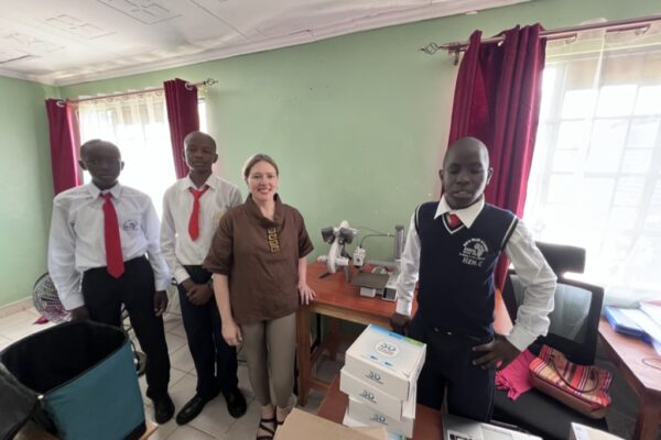Student Makers: teen volunteers are teaching STEM across three continents