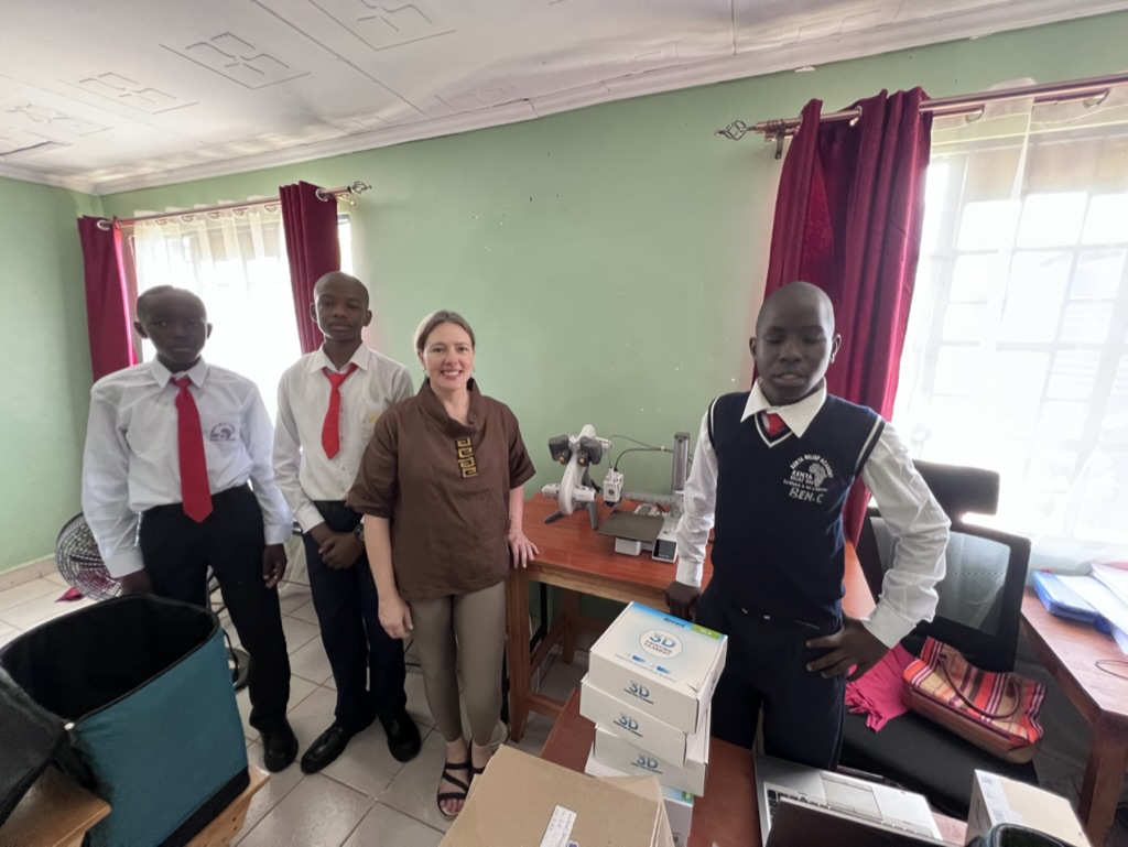 Student Makers: teen volunteers are teaching STEM across three continents