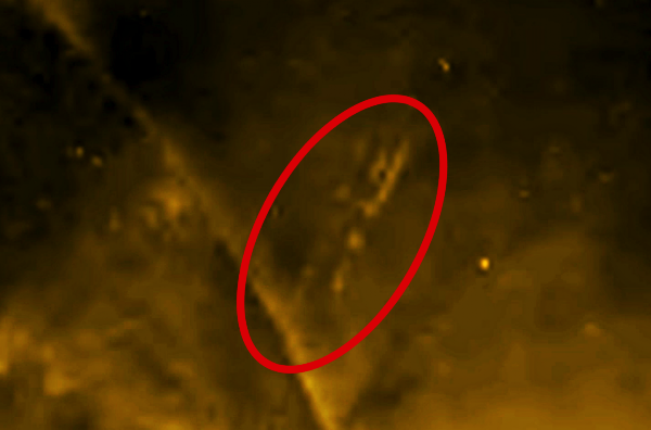 Giant UFO 10X Longer Than Earth Dipping Into Our Sun Right Now! UAP Sighting News.