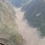 a-glacier-collapse-may-have-sent-500-000-dump-trucks-worth-of-rock-and-ice-down-2