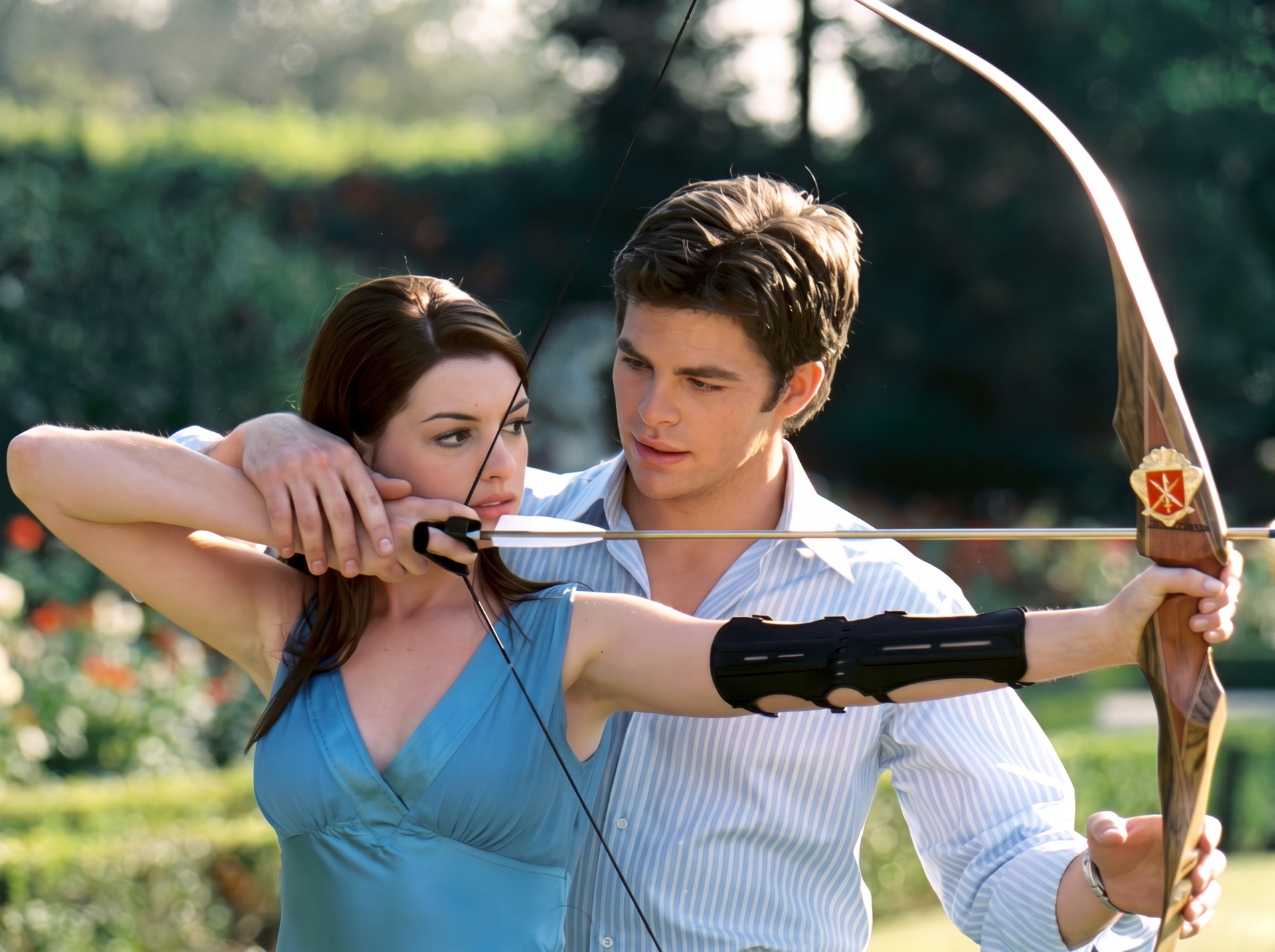 Anne Hathaway Asked for a Fencing Scene in Princess Diaries 2 Because She Wanted It to Be Sexy. After One Lesson, Production Quietly Switched Her to Archery