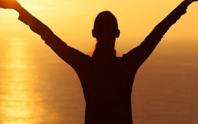 A Yoga Practice To Clear Your Mind and Boost Your Energy