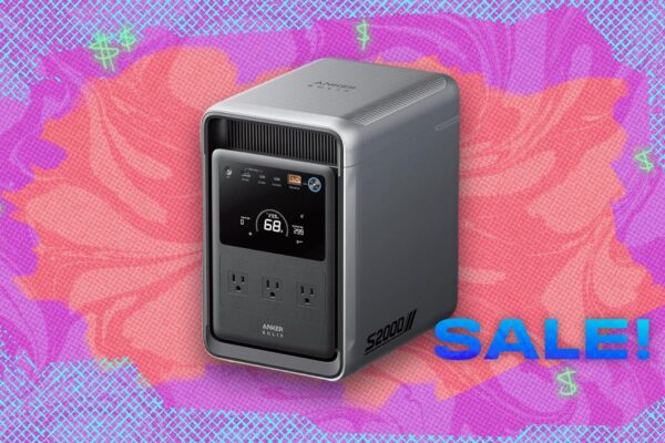 Ankers Solix S2000 power station is on sale this weekend — survive your next blackout for under 0