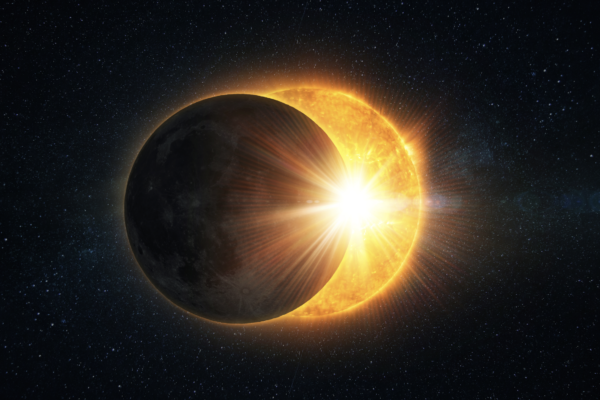 The solar eclipse is this week — but dont take photos of it with your phone