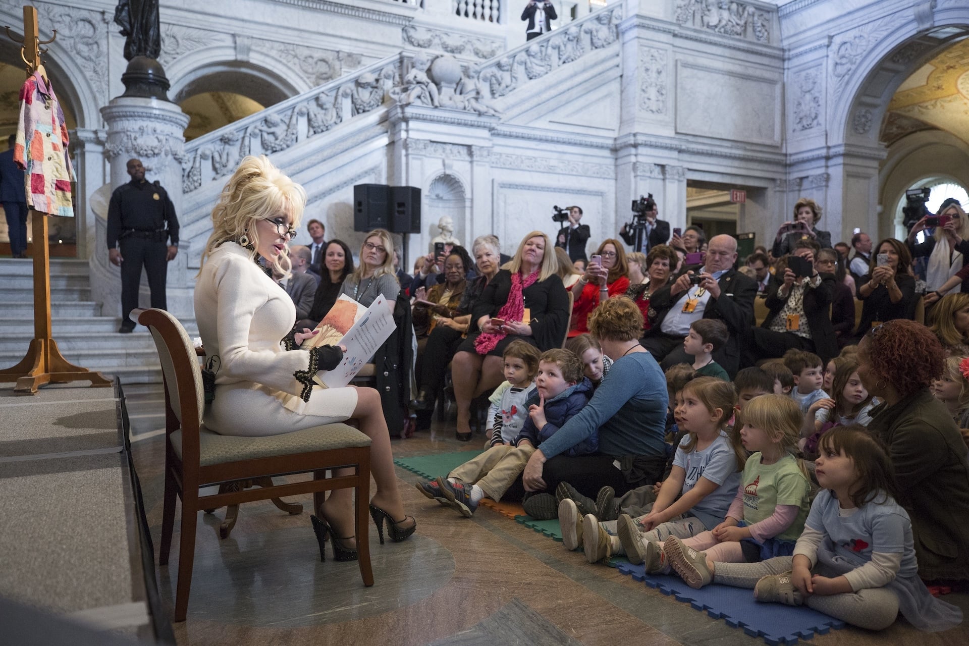 How to support Dolly Partons Imagination Library