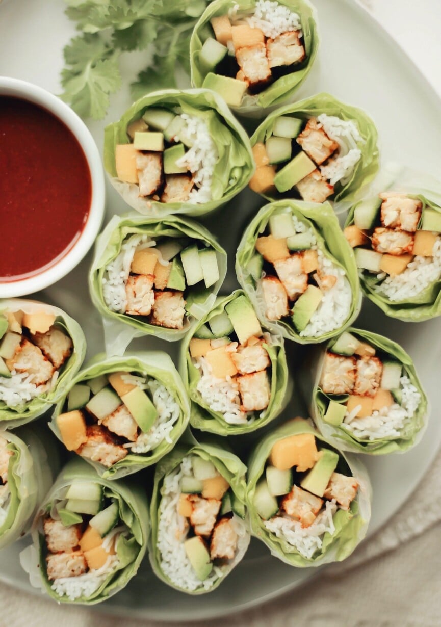 honey sriracha tempeh spring rolls_quick summer dinners