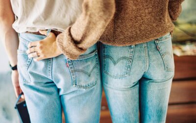 Fall Denim, Decoded: The 5 Styles Everyone’s Wearing (and How to Choose Yours)