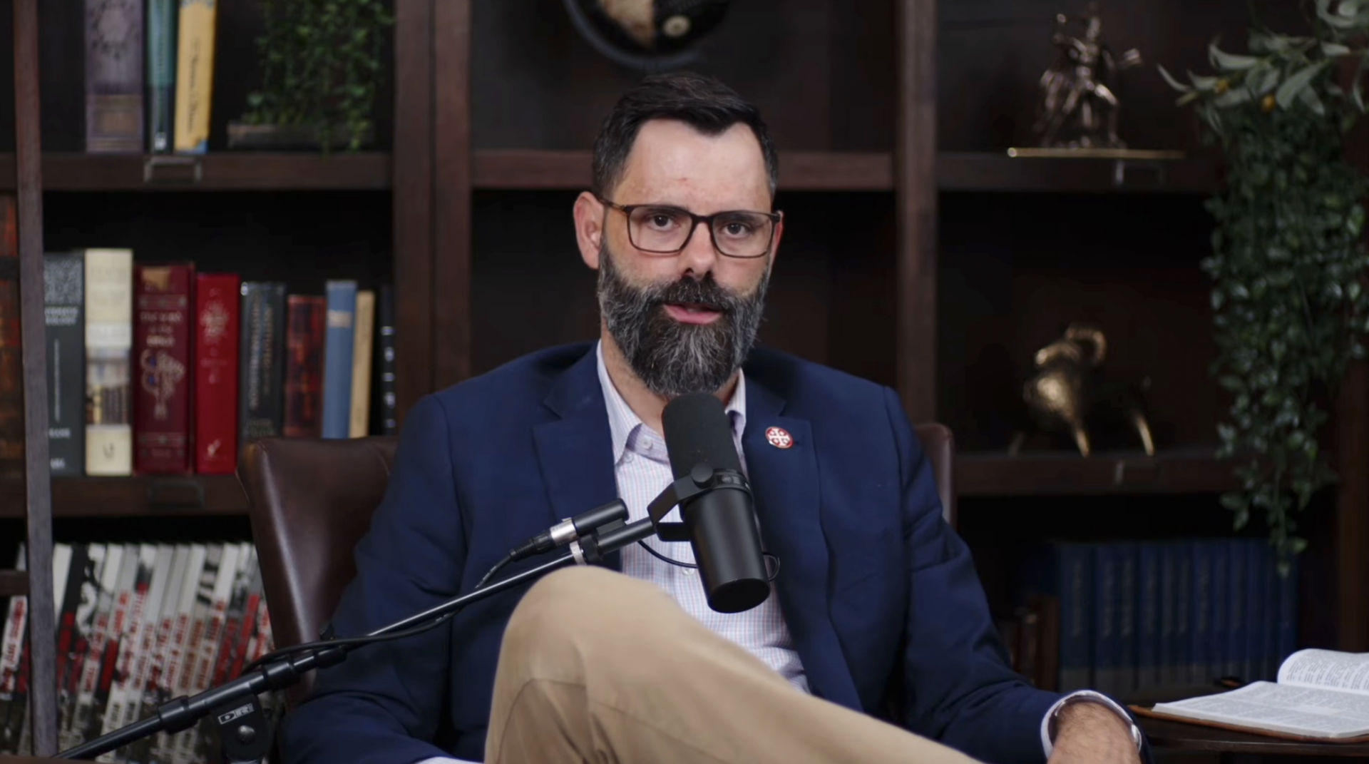 Pastor Joel Webbon Says Elderly Women Who Never Married Should Starve: “Glory Be to God, You Starve.”