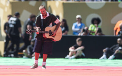 The Sneakers Justin Bieber Wore at the First-Ever World Cup Final Halftime Show Just Sold for ,400 for Charity