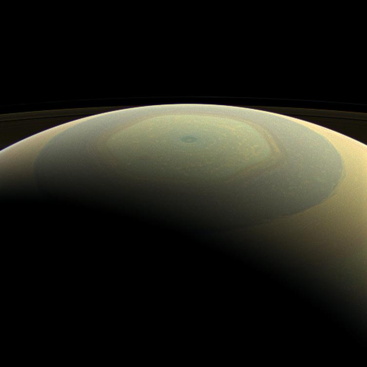 Hubble spots a mysterious 10-sided ‘decagon’ growing around Saturn’s south pole