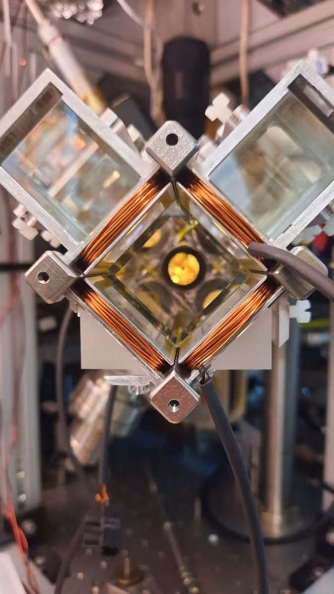 ‘There is no conflict between quantum physics and gravity’: Physicists prove Einstein’s ‘happiest thought’ holds true at quantum scales
