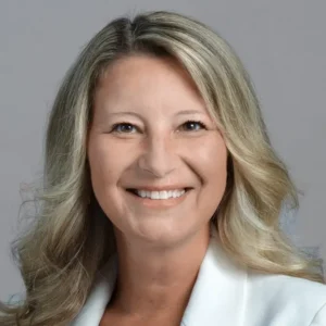 A headshot of Christina Fox