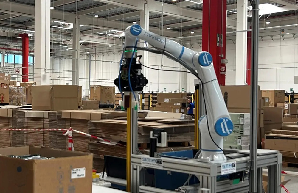 Comau automates picking, handling, and palletizing for Decathlon