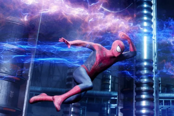 Andrew Garfield’s ‘The Amazing Spider-Man 2’ Suit Sells for Surprisingly Low Price