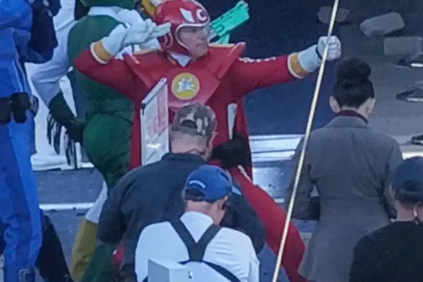 Matt Damon Spotted in Colorful Superhero Suit on Set of the Daniels’ Mysterious New Movie