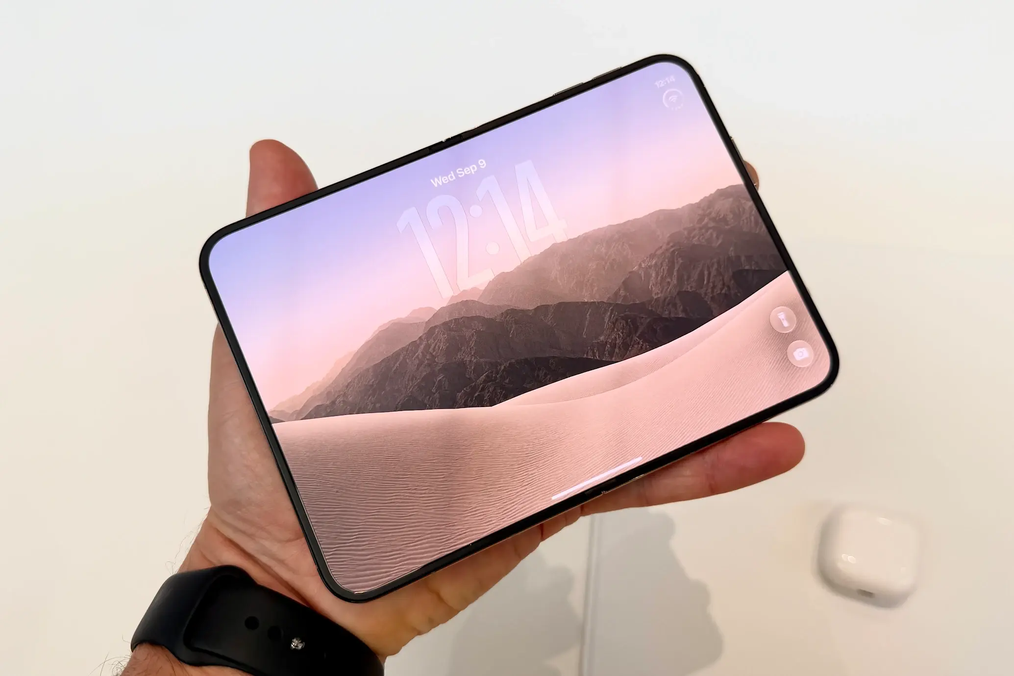 Apple iPhone Duo hands-on: This is one smooth foldable phone