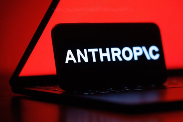 Redditors say Anthropics expensive Claude plans offer far less usage than advertised