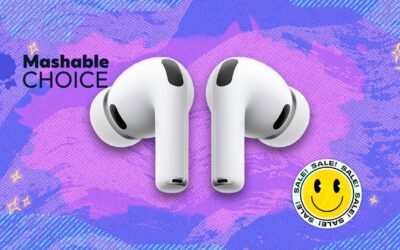 Apples AirPods Pro 3 with heart rate tracking and top-tier ANC just hit 9 at Amazon
