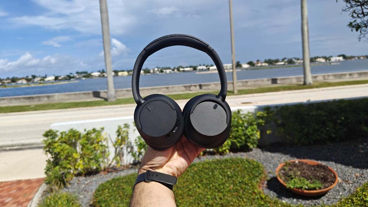 Sony just announced new headphones, which means you can get the older Sony WH-CH720N for nearly half off