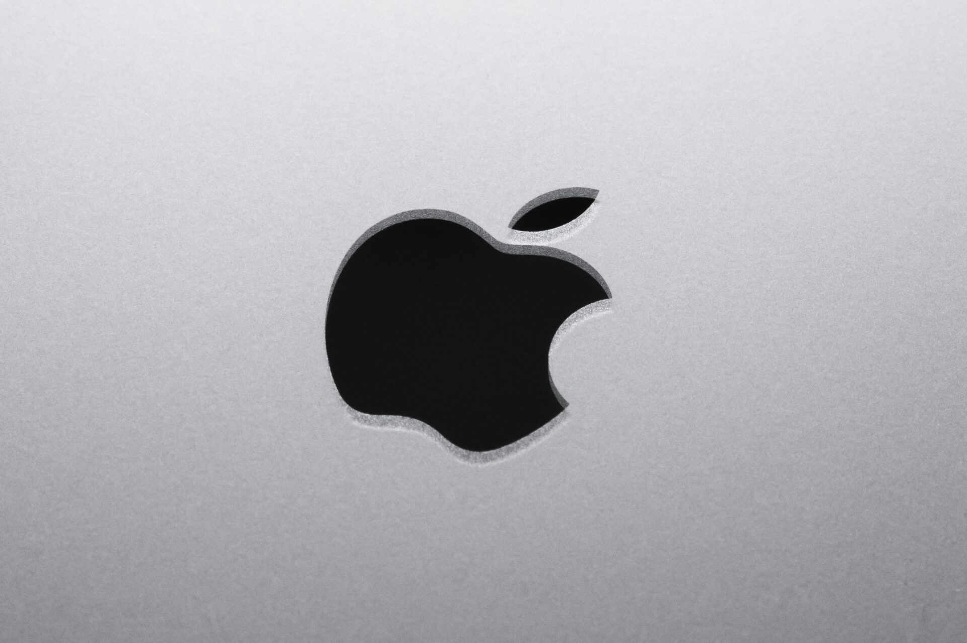 Meet the iPhone Duo: Apple’s foldable name reportedly revealed along with cost
