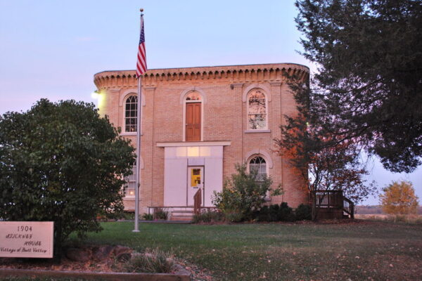 Who Knew Illinois Had This Many Spooky Places?