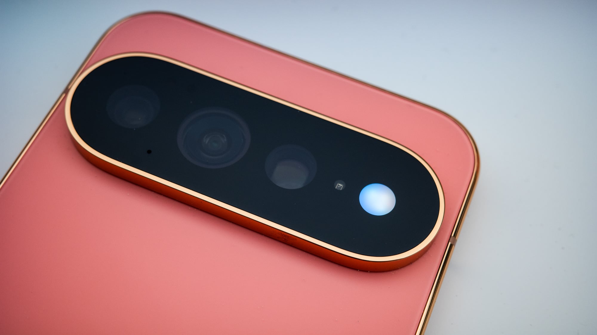 Pixel 11 Pro HiLight feature