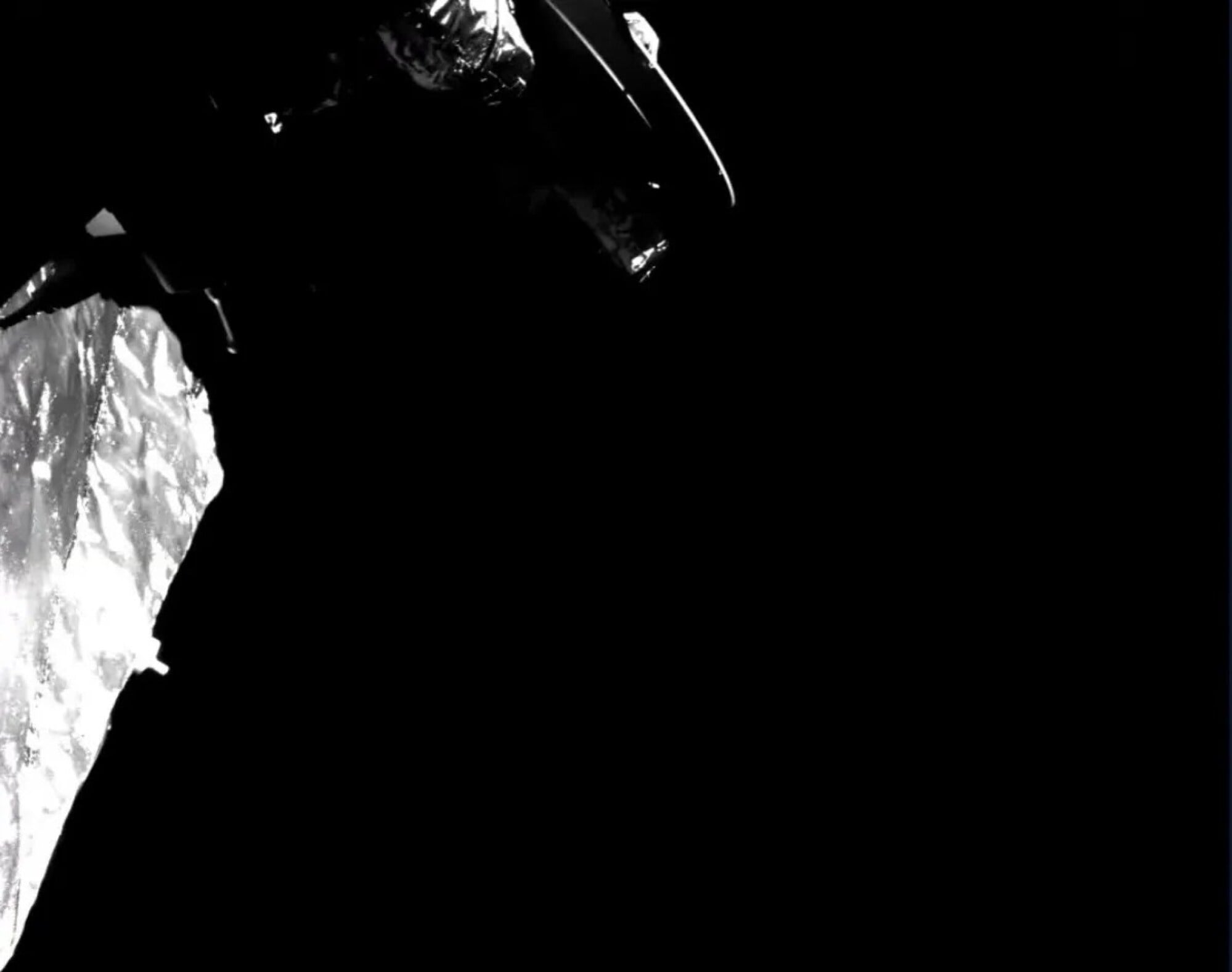 BepiColombo taking final selfies before propulsion module separation