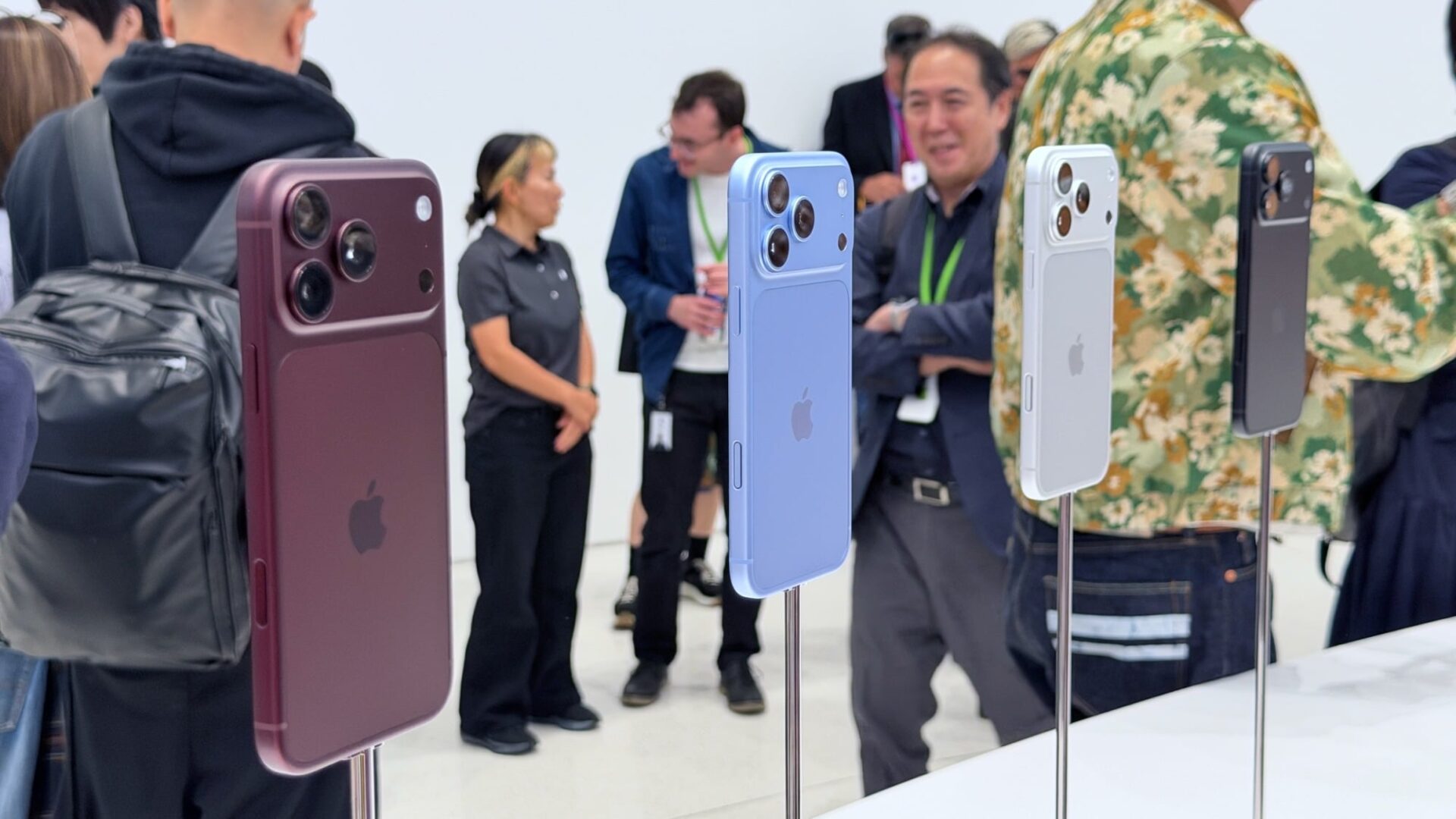 iphone 18 pro max phones on display at apple park