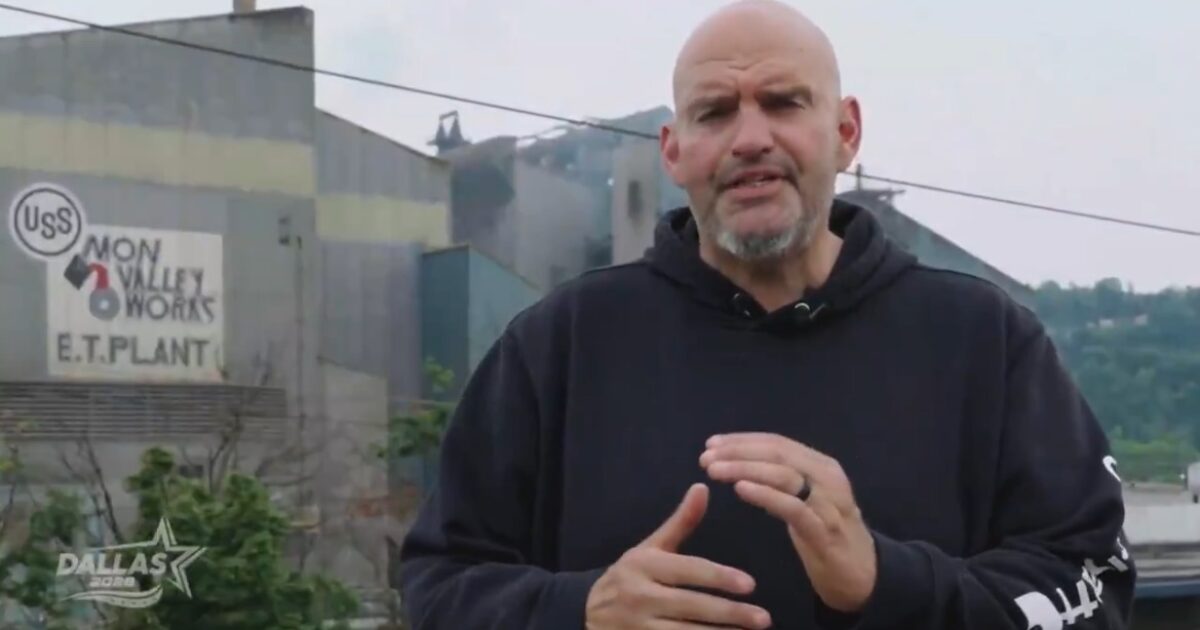 Democrat Senator John Fetterman Makes Surprise Appearance at Republican Midterm Convention (VIDEO)