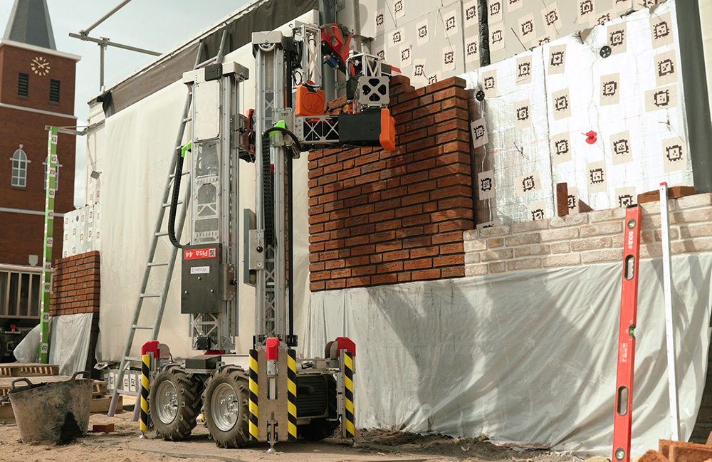 What bricklaying has taught Monumental about robots in construction