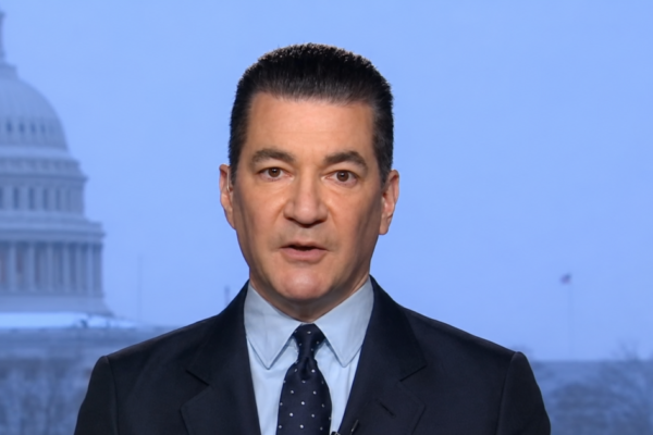 Ex-FDA Commissioner Privately Told CIA That Up to 25% of Americans Had Already Achieved Natural Immunity Through Exposure to COVID by May 2020, Unclassified Document Reveals