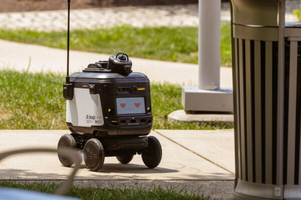 Robot.com partners with Sodexo to roll out more sidewalk delivery robots